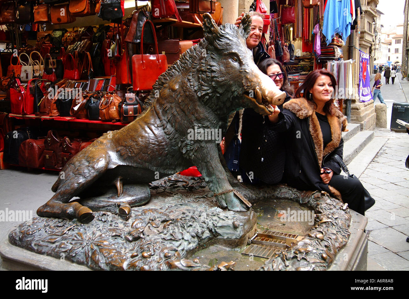 Il Porcellino Mercato Nuovo Messing Eber Stroh Markt Florenz-Firenze-Toscana-Italien-Süd-Ost-Europa Stockfoto