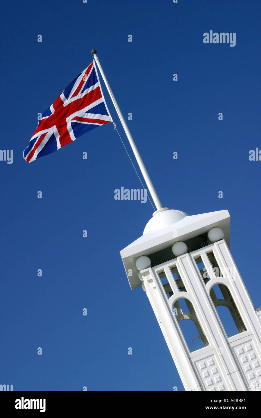 Ein Union Jack-Flagge auf dem Pier in Brighton East Sussex England fliegen Stockfoto