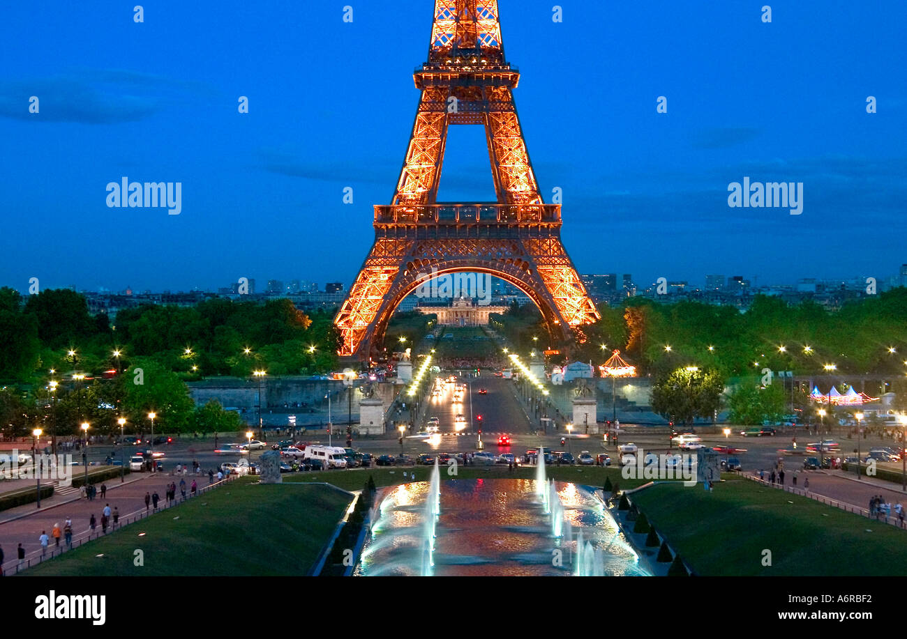 Eiffelturm-Nachtansicht von Palast De Challiot Paris Frankreich Stockfoto