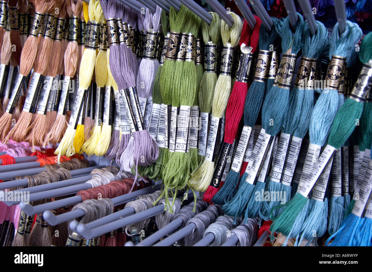 Teppich Wolle in verschiedenen Farben Beispielthread Stockfoto