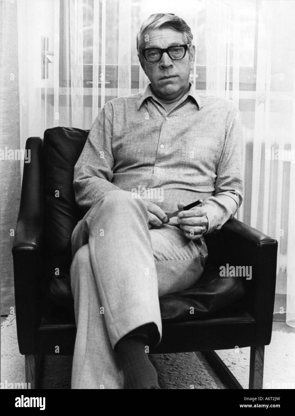 Herbert reinecker Fotos und Bildmaterial in hoher Auflösung Alamy