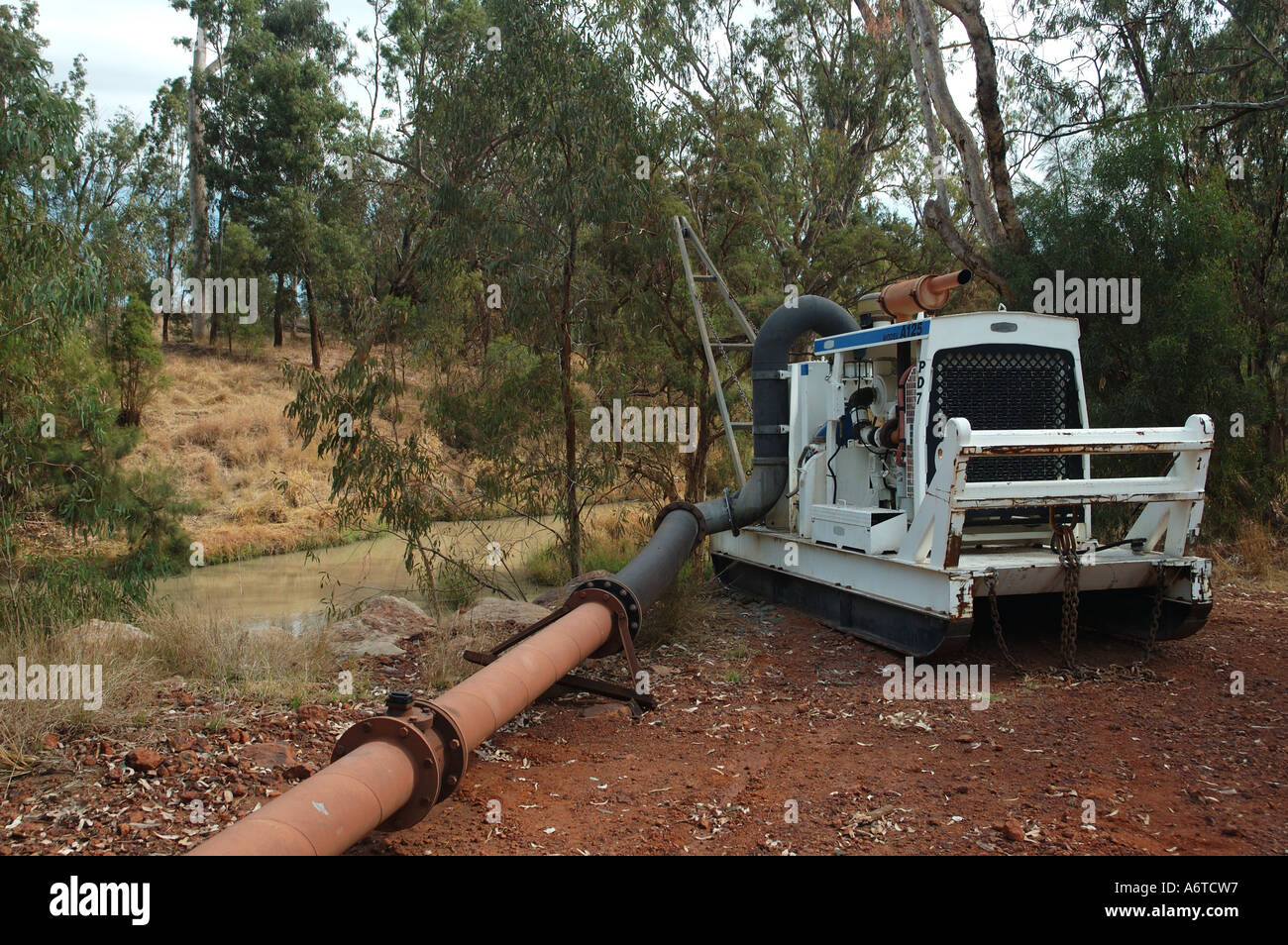 Dieselbetriebenen Wasserpumpe in der Lage zu verschiebende incase der Flut Stockfoto
