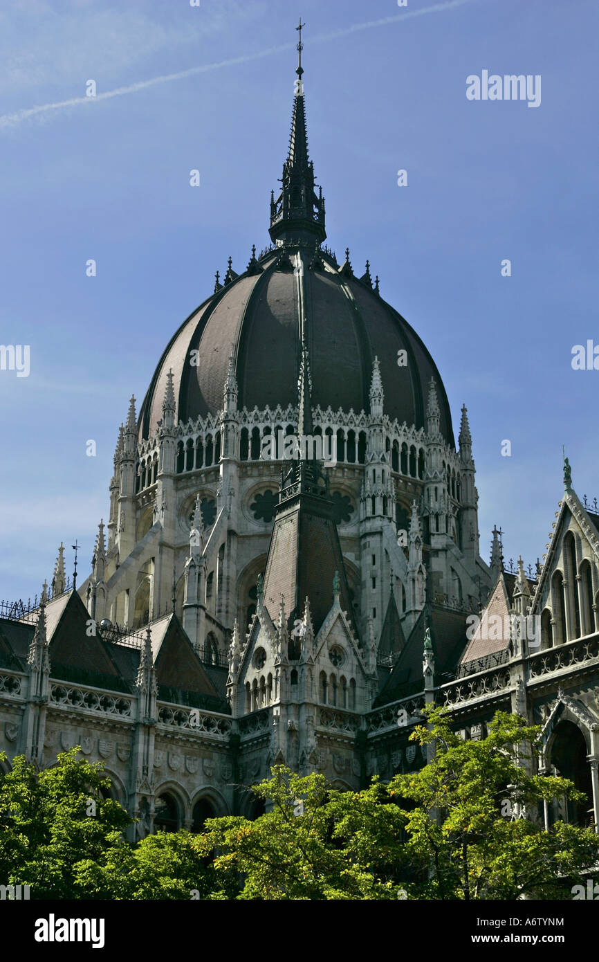 Kuppel des neugotischen Parlament, Budapest, Ungarn Stockfoto