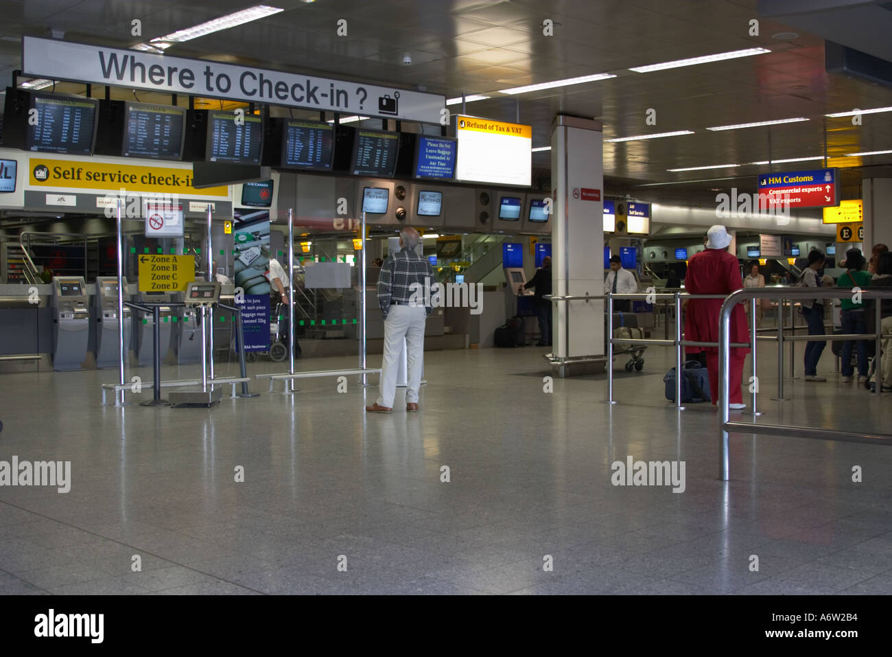 Check-in Bereich des Terminal 3 Flughafen London Heathrow Stockfoto