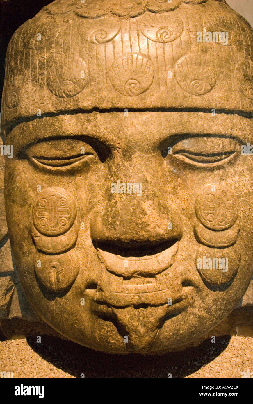 Vorspanischen Stonehead, Nationalmuseum für Anthropologie, Mexiko-Stadt, Mexiko Stockfoto