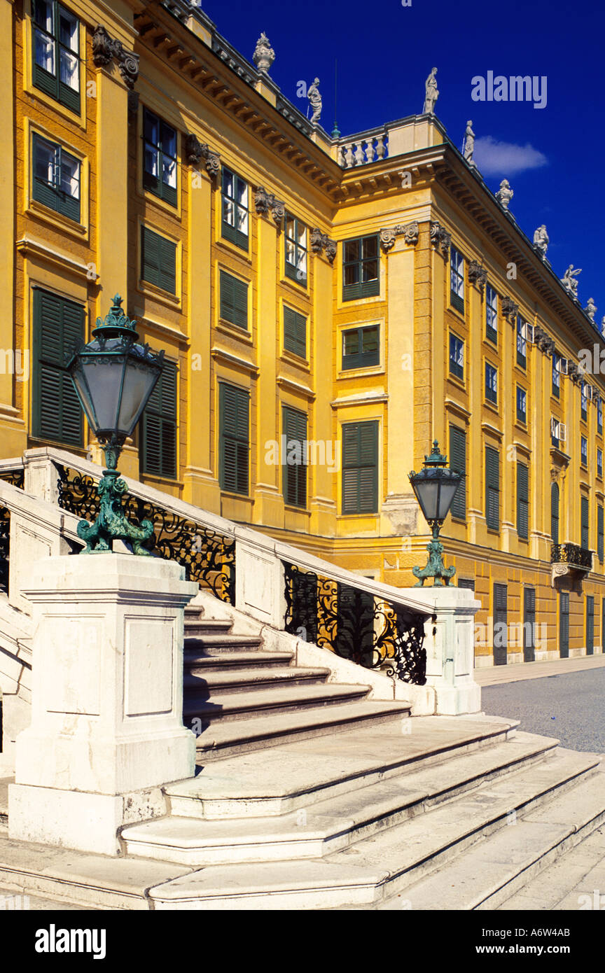 SCHLOSS SCHÖNBRUNN IN WIEN Stockfoto