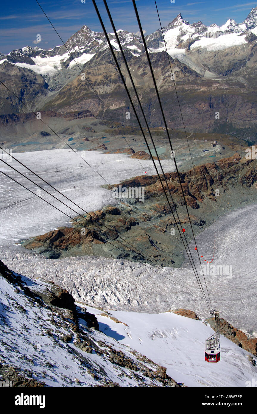 Seilbahn Zermatt - Trockener Steg - Klein Matterhorn, Zermatt, Wallis, Schweiz Stockfoto