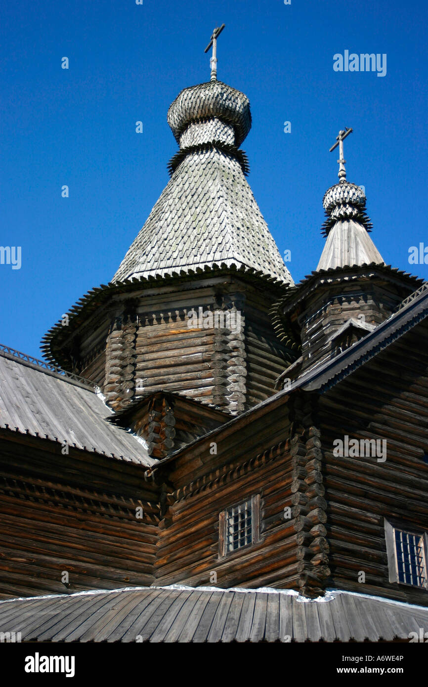 Ein Gebäude an der Vitoslavlitsy Museum der Holzarchitektur in Nowgorod, Russland. Stockfoto