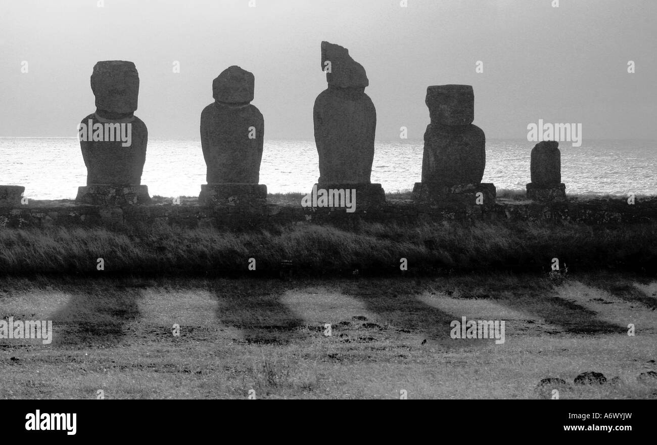 Osterinsel Rapa Nui Moai (Köpfe) Stockfoto