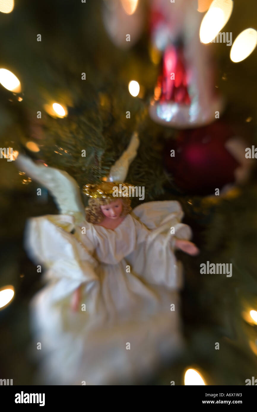 Weihnachtsbaum mit Engel Stockfoto