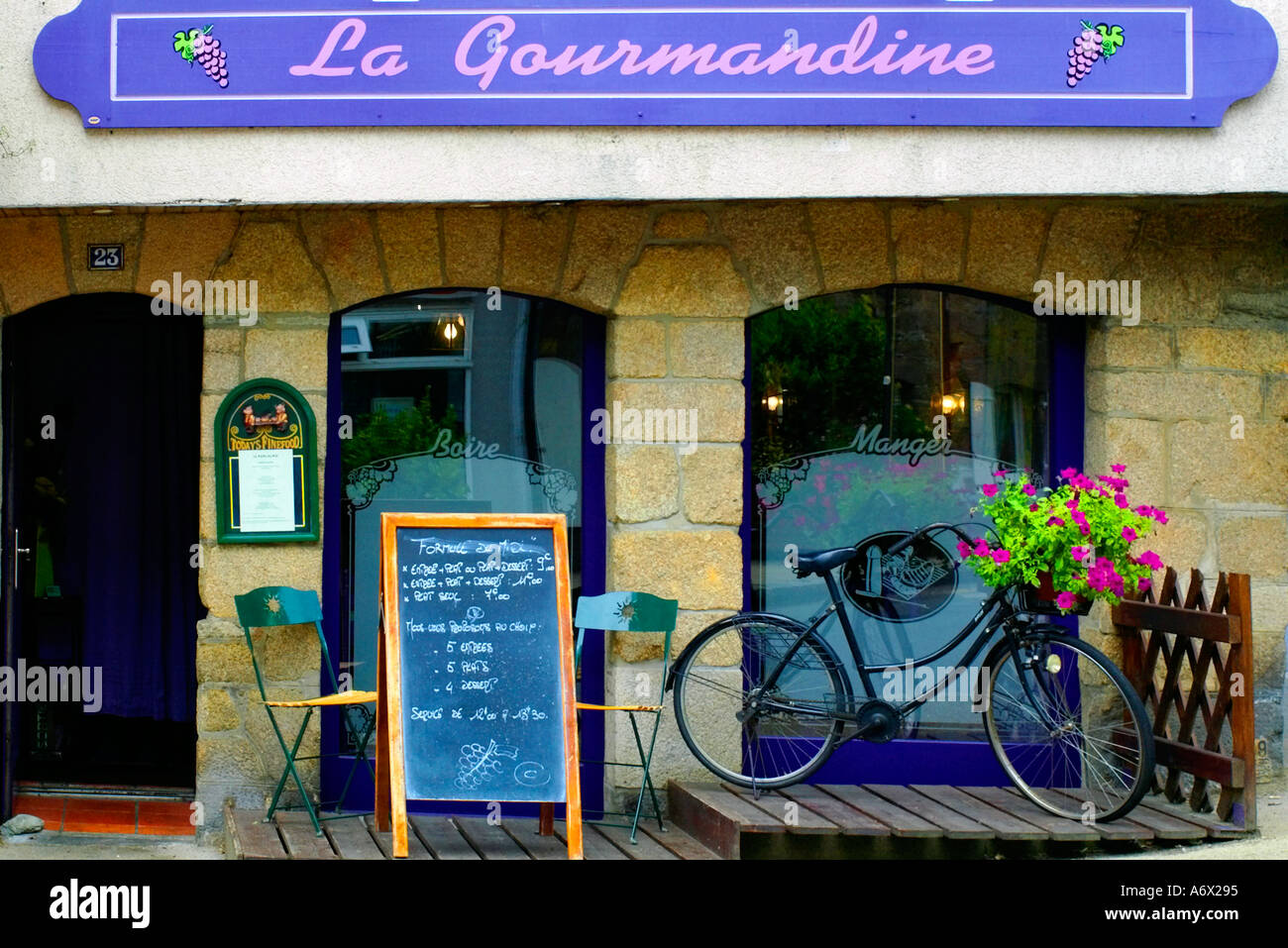 Frankreich Bretagne Côtes d Rüstung Lannion Altstadt eingebettet in die friedliche Léguer-Tal zwischen Côte de Granit Rose Pink Gran Stockfoto