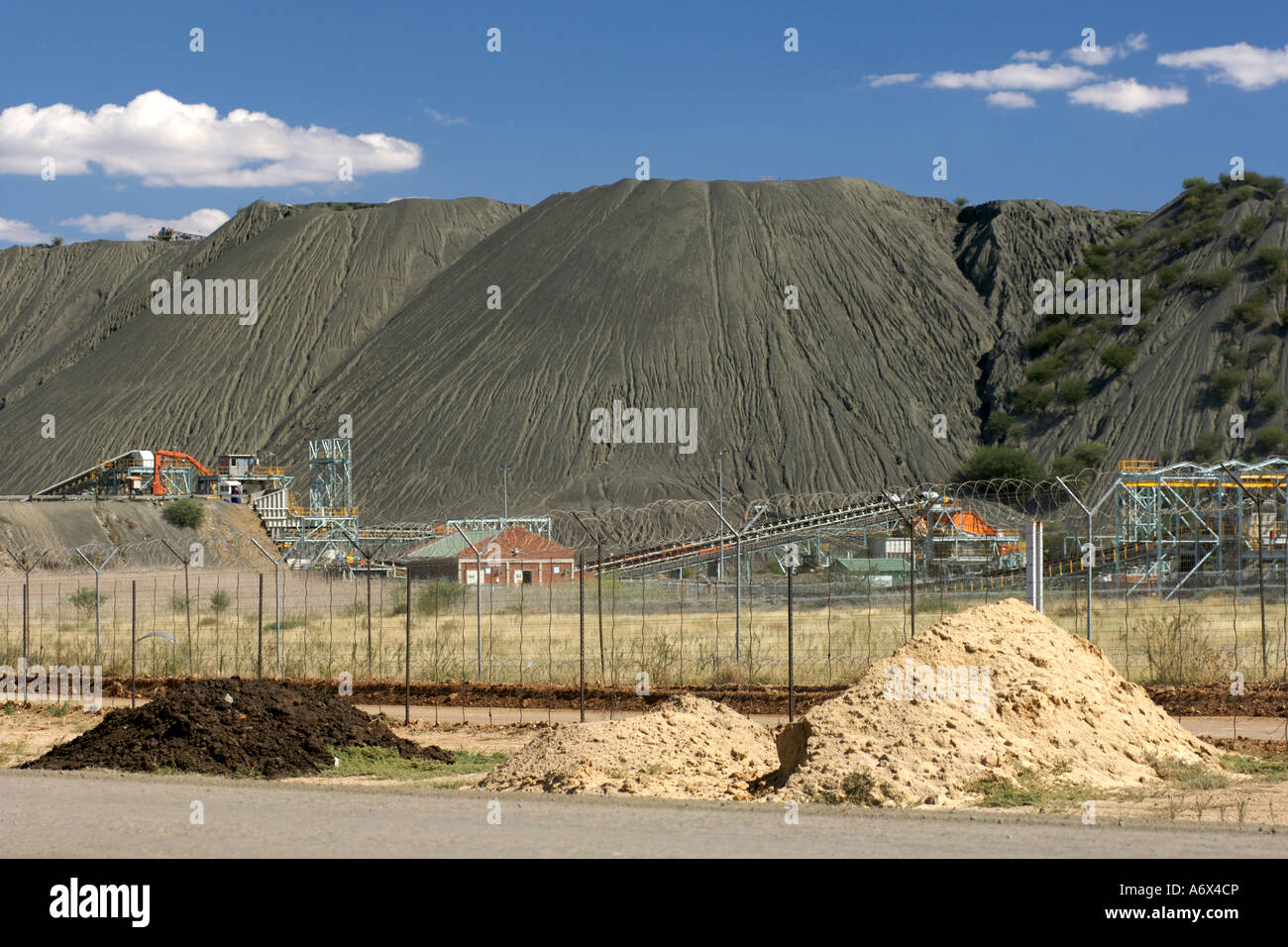 Die kombinierte Behandlung Pflanze CTP ausgeführt von der Firma De Beers re Prozess Diamond mine Bergematerial in Kimberley in Südafrika. Stockfoto