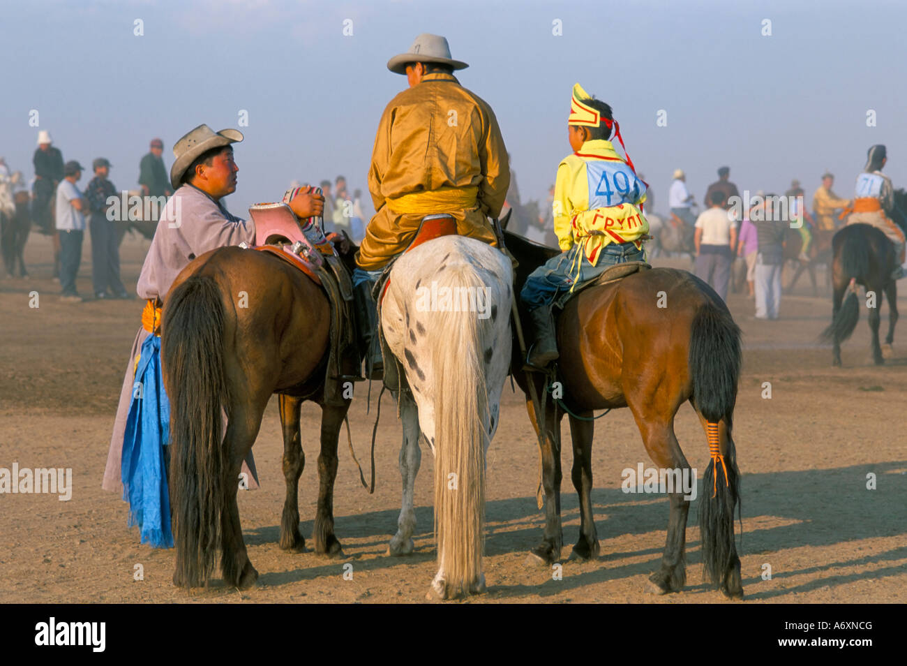 Reiter vor Rennen Naadam-Fest Oulaan Bator Ulaan Bator Mongolei Zentralasien Asien Stockfoto