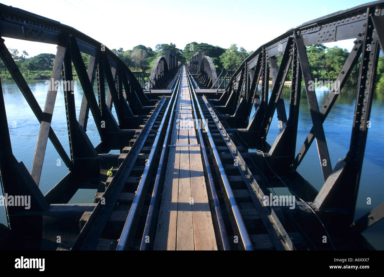 Brücke Fluss Kwai Thailand Thai Zug Eisenbahn Krieg Stockfoto