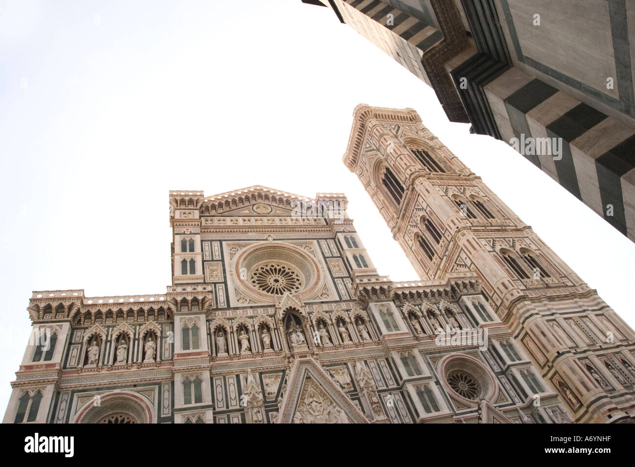 Glockenturm Campanile in der Altstadt von Florenz (Italien) Stockfoto