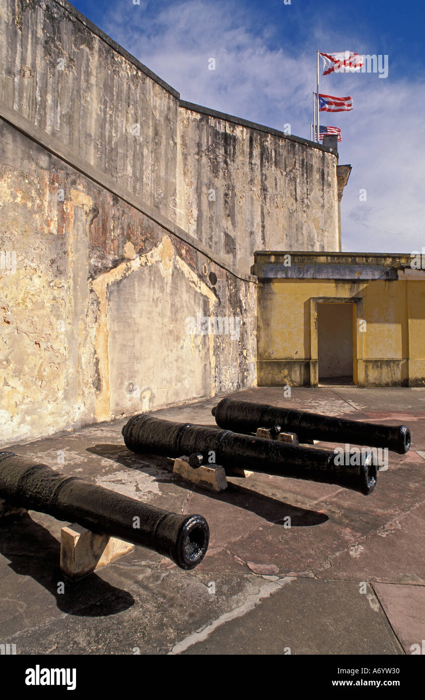 Kanonen auf San Cristobal Festung San Juan National Historic Site Old San Juan Puerto Rico Stockfoto