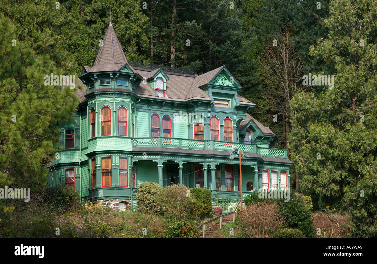 Shelton-McMurphey-Johnson-Haus ein historisches Haus ursprünglich 1888 erbaute Skinner Butte Park Eugene Oregon D0503071 Stockfoto