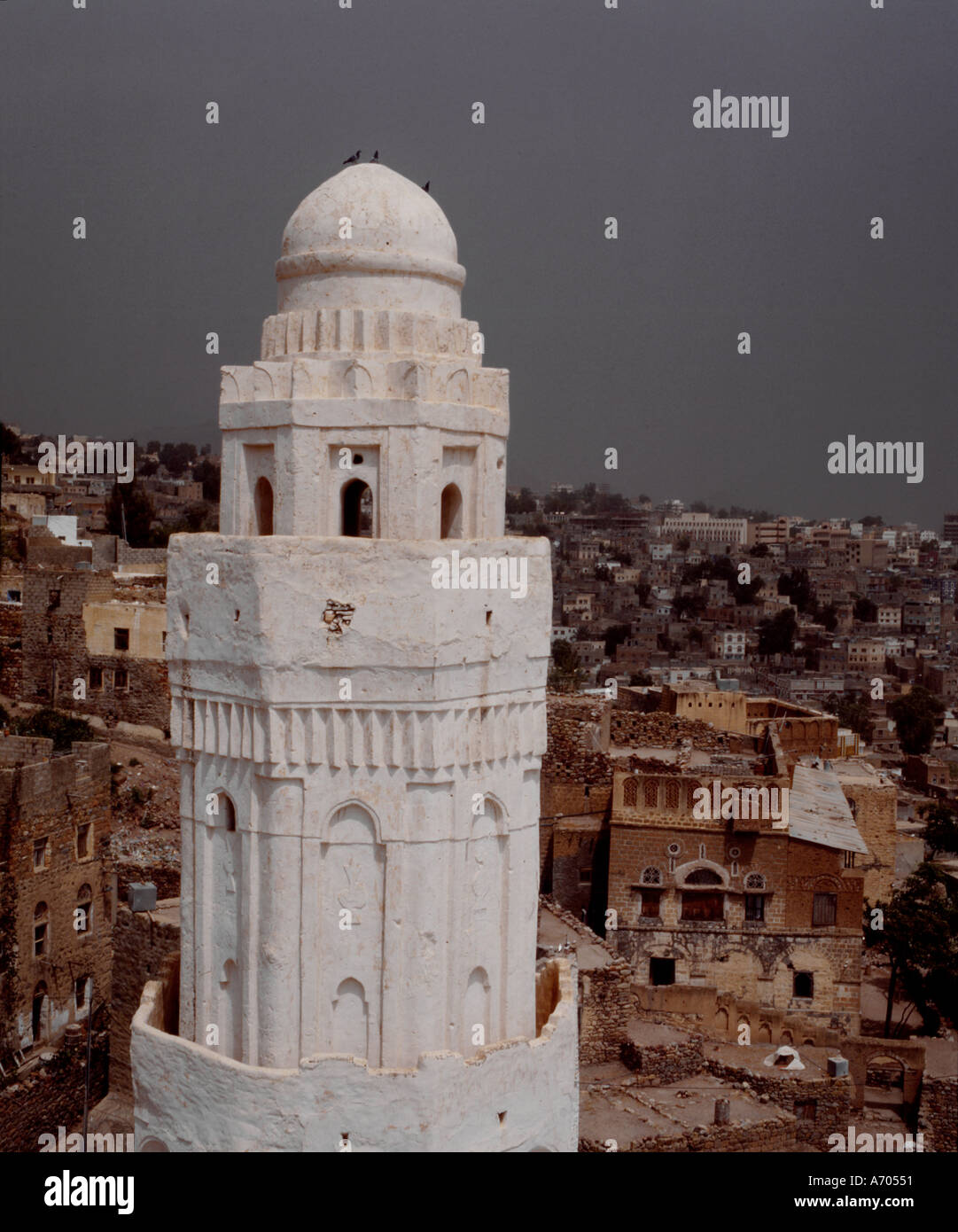 Jemen Jemen das Minarett der Taizz Taiz Moschee Minarett weiß Stockfoto