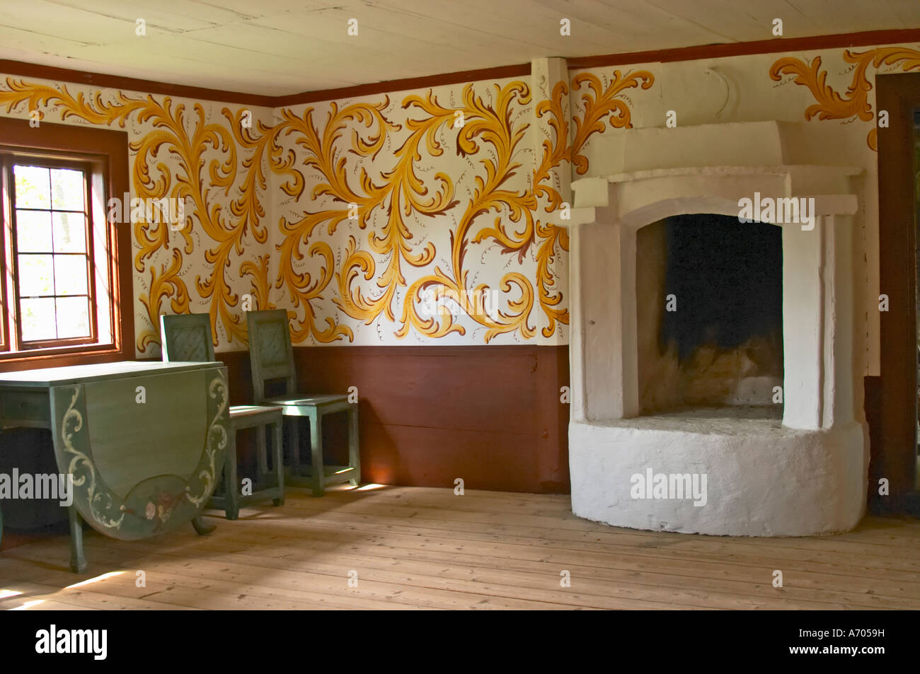 Wo Linné geboren wurde. Einrichtung mit Möbeln und Dekoration aus dieser Zeit. Die Farm in Rashult, wo Carl von Linné geboren wurde. SM Stockfoto