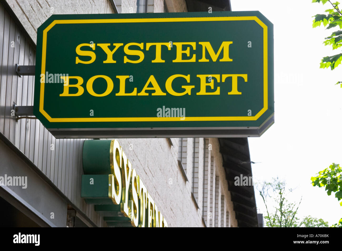 Melden Sie Sich Fur Systembolaget Die Schwedische Monopol Alkohol Einzelhandelsgeschafte Monopol Wein Und Spirituosen Shop Eksjo Stadt Smaland Region Schweden Europa Stockfotografie Alamy