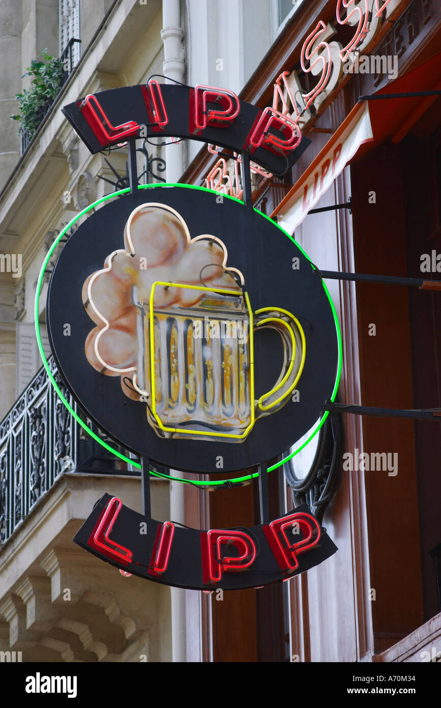 Melden Sie außen Brasserie Lipp Paris Frankreich Stockfoto