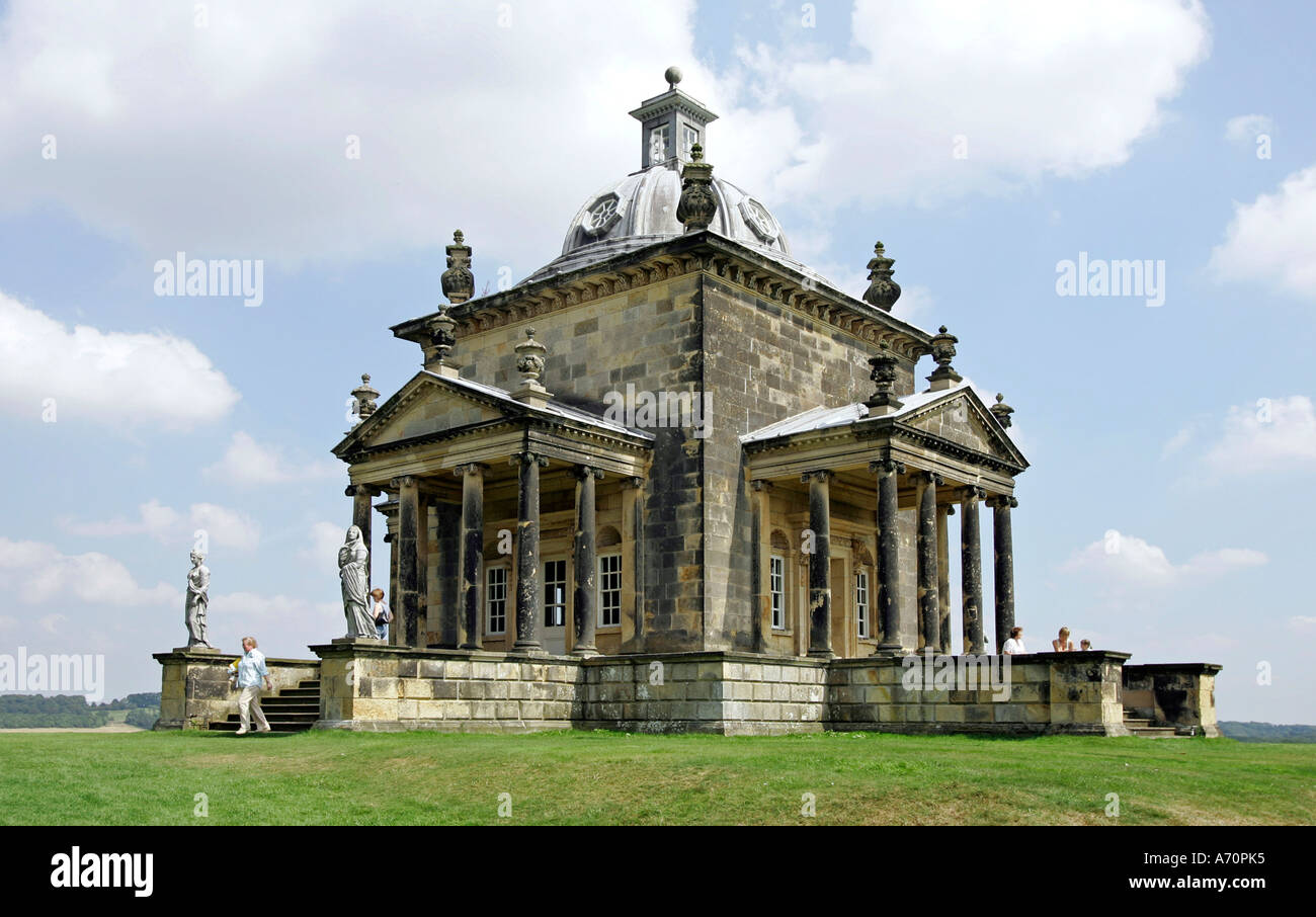 York, GBR, 17. August 2005 - schlängelt sich der Tempel der vier auf Castle Howard Gegend in der Nähe von York. Stockfoto