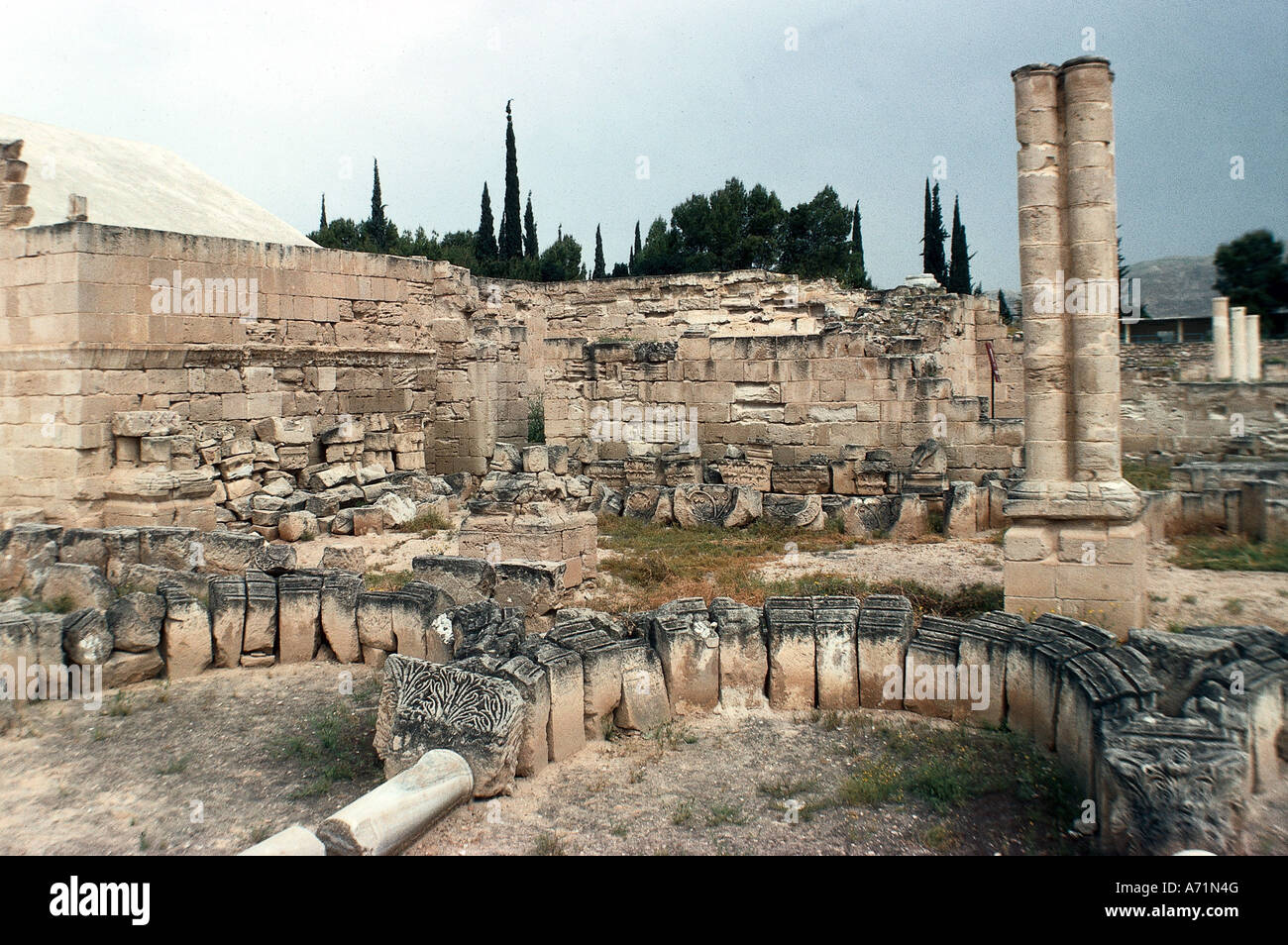 Geographie/Reise, Israel, Jericho, Qasr Hisham, Winterpalast der dynastie omayyad/umayyad, erbaut unter dem Kalifen Abd al-Malik al-Marwan (regierte 685 - 705 n. Chr.), zerstört durch Erdbeben 747 n. Chr., Ruine, Mauer, arabische, islamische Architektur, Archäologie, Kalifenreich, araber, historisch, historisch, alt, rund um Bogen, Abd al Malik IBMARWAN, Mittelalter, Mittelalter, Stockfoto