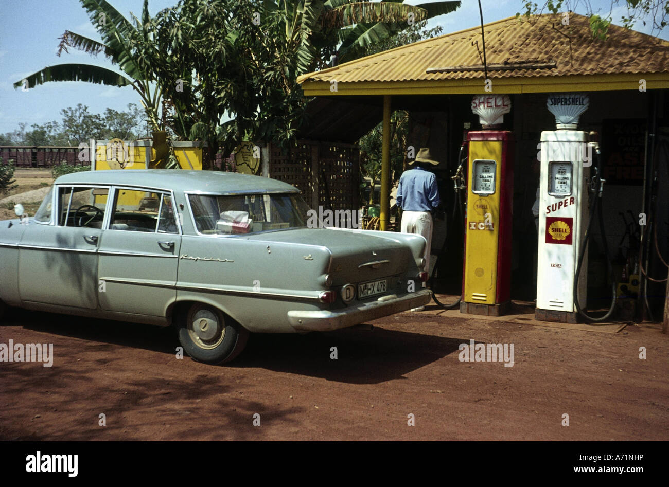 Transport/Transport, Autos, Tankstellen, Shell-Station, Australien 1963, Stockfoto