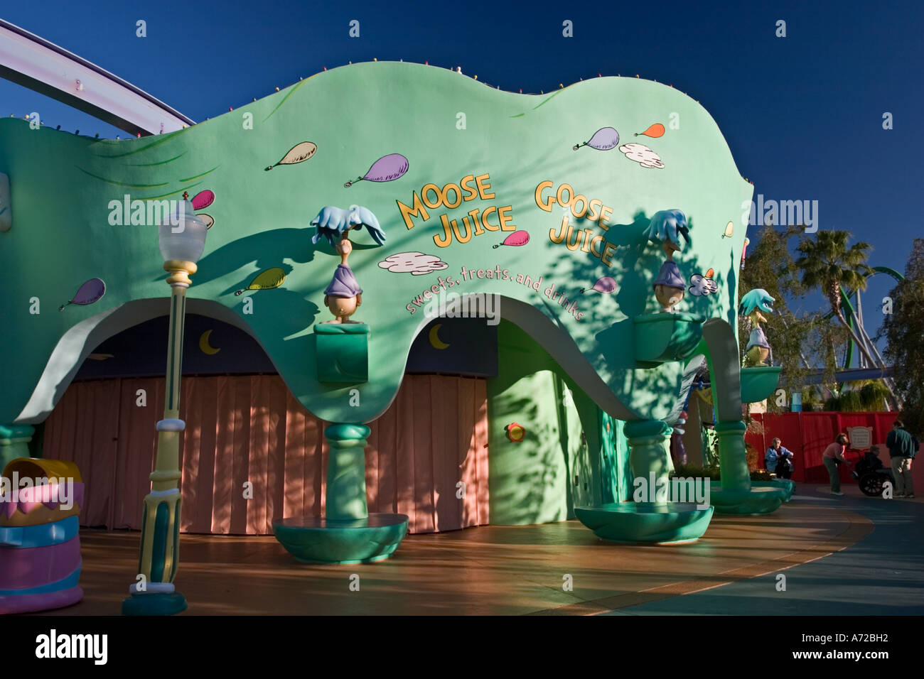 Elch Gans Gans Saft stehen Seuss Landing Inseln Abenteuer Universal Orlando Resort Orlando Florida Stockfoto