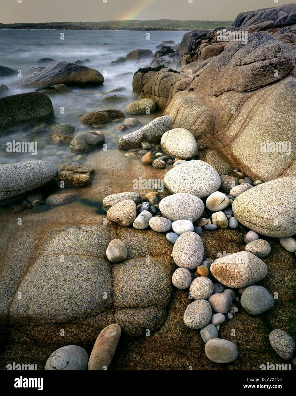 IE - CONNEMARA: Strand Detail auf Omey Insel Stockfoto