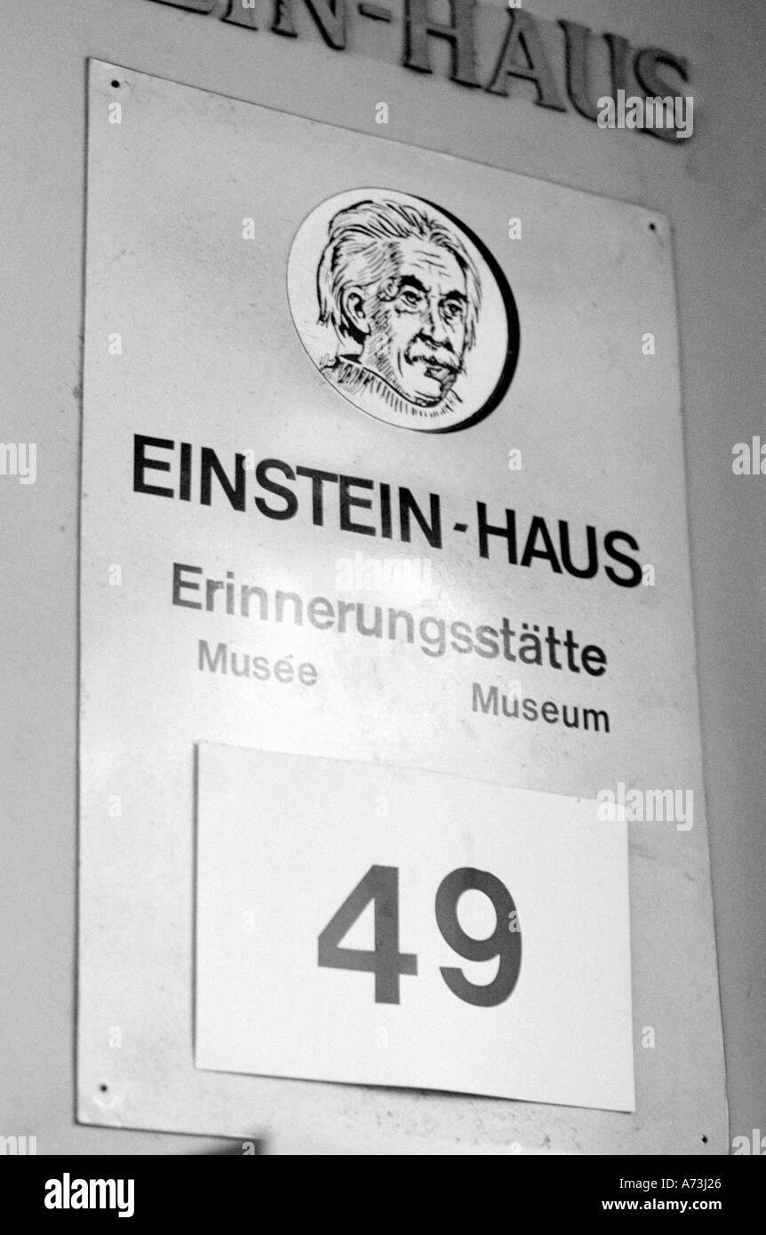 Europa, Schweiz, Bern. Einstein Haus (Zeichen) Stockfoto