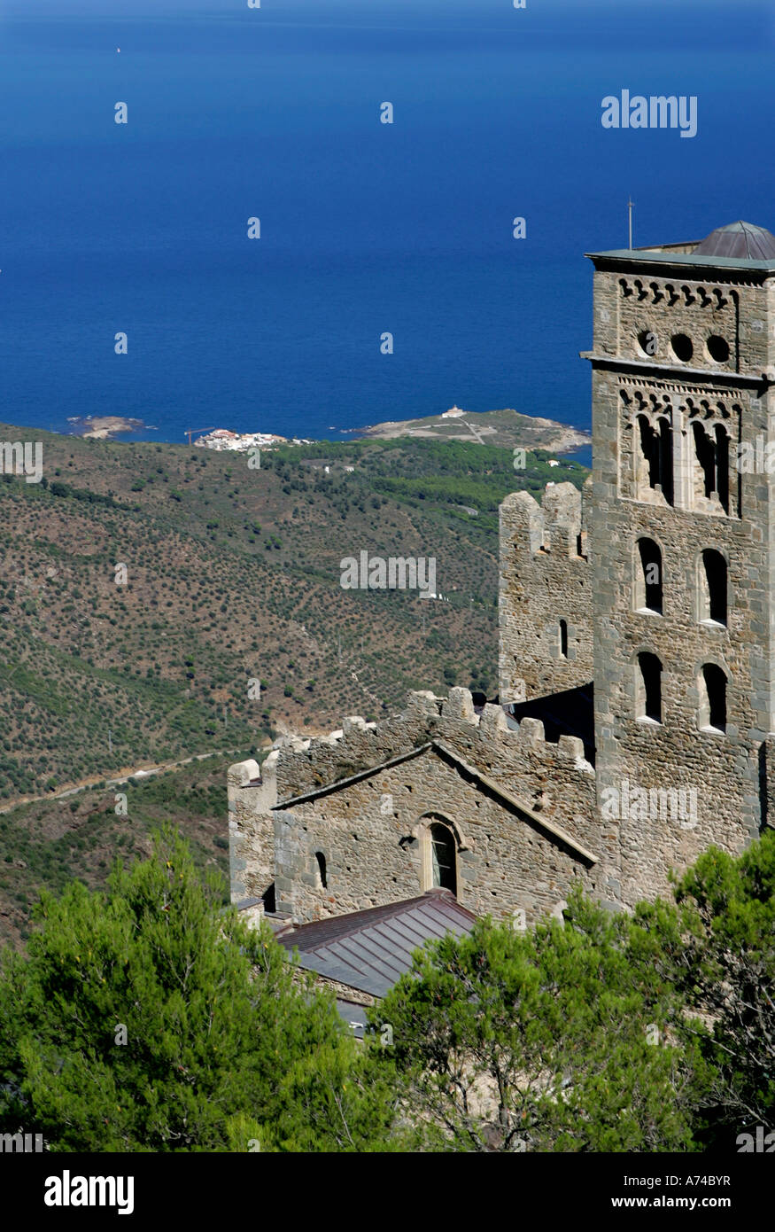 Kloster von Sant Pere de Rodes in Cap de Creus, Costa Brava, Spanien Stockfoto