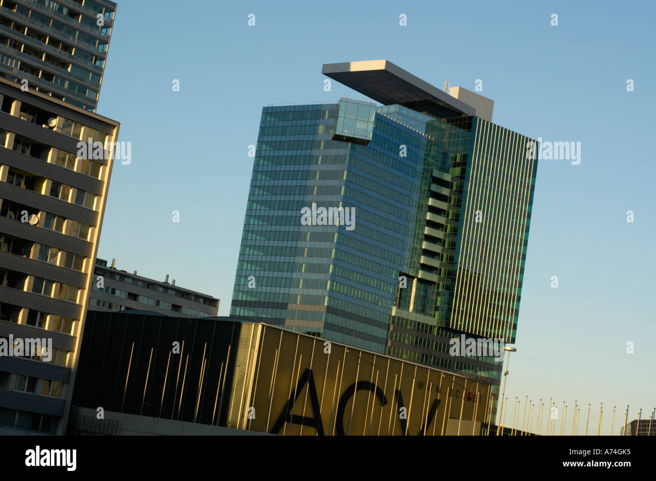 Wien, Donau-City, moderne Architektur, Saturn Tower Stockfoto