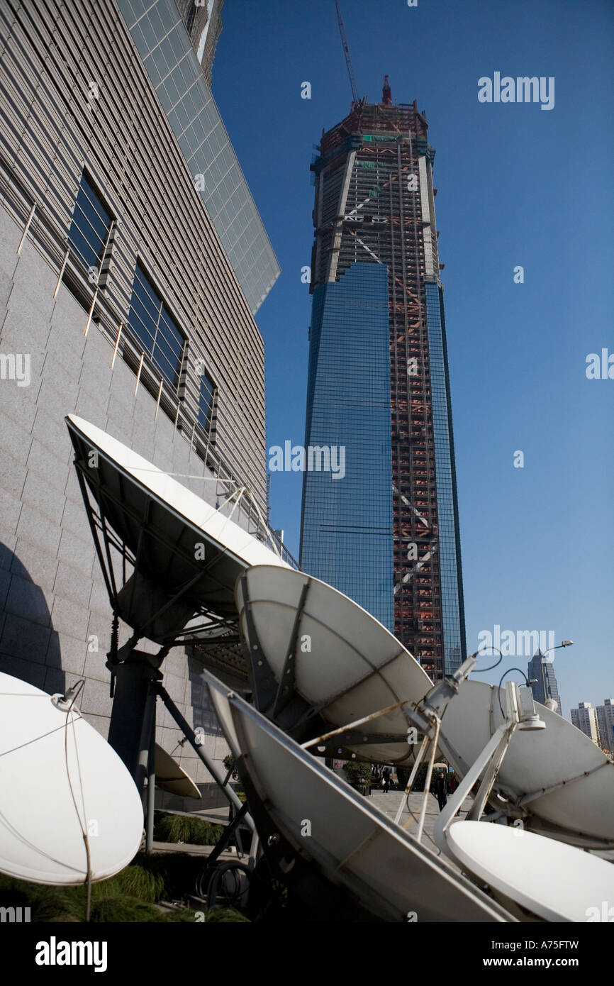 Satelliten, die spitz nach oben Stockfoto