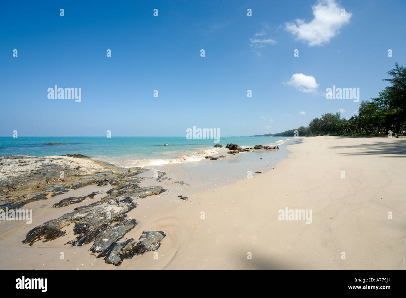 Bang Sak Beach, Khao Lak, Provinz Phang Nga, Thailand Stockfoto