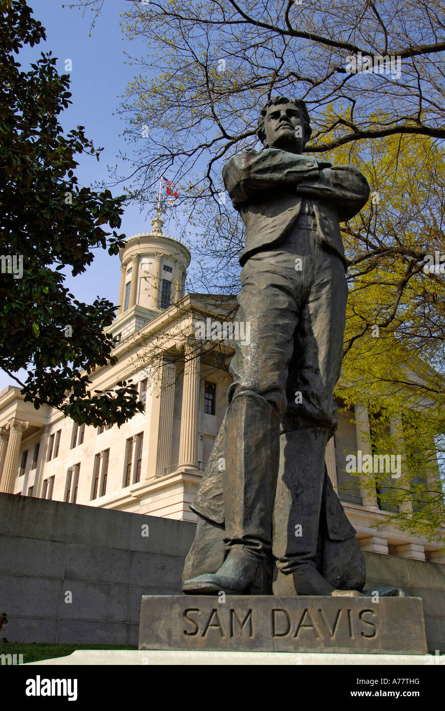 Statue des Präsidenten Andrew Johnson 17. am State Capitol und umliegenden Statuen und Denkmäler Nashville Tennessee TN Stockfoto