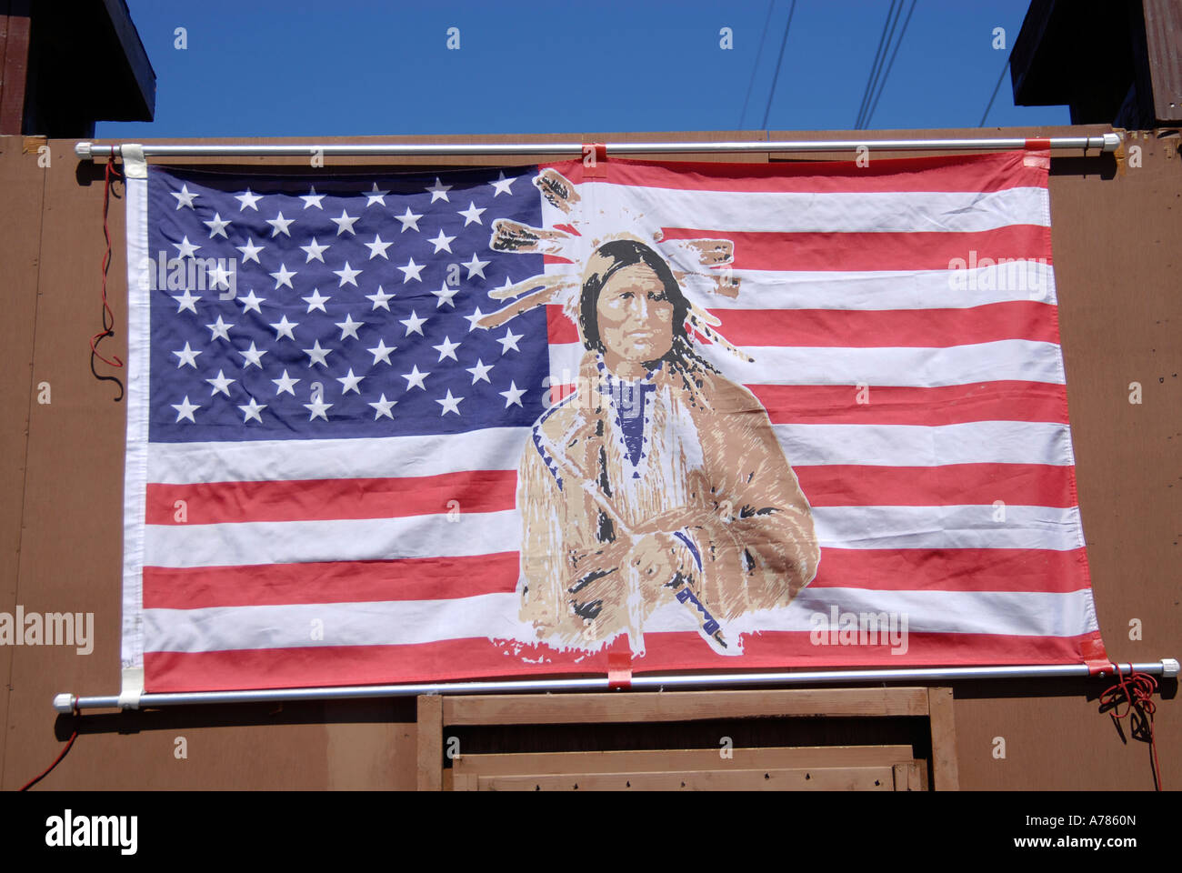 Amerikanische Flagge mit Native American Indian Florida FL FLA USA uns Stockfoto