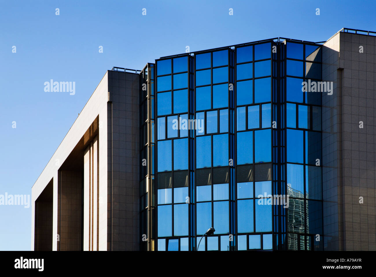 Das Justus-Lipsius-rosa Granit EU Rat Gebäude in das EU-Viertel Brüssel-Belgien Stockfoto