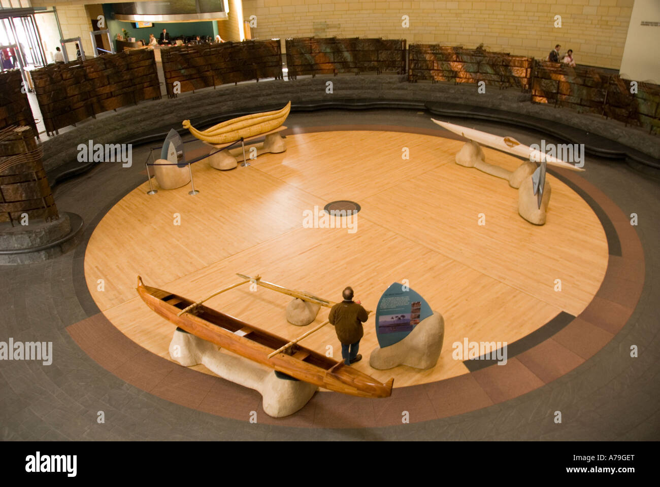 Washington DC National Museum of American Indian innere Ansicht des Kanus Stockfoto