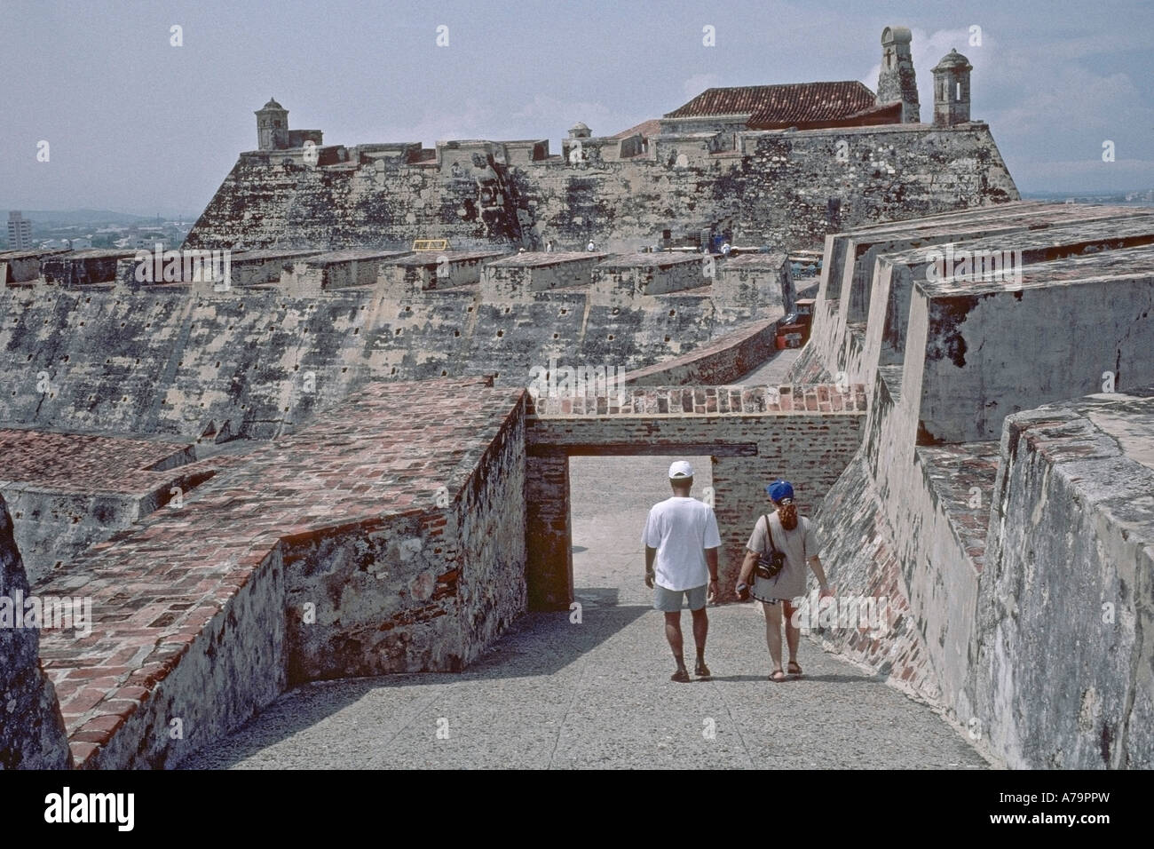 Blick auf die koloniale Festung Castillo de San Felipe de Barajas in Cartagena Kolumbien Stockfoto
