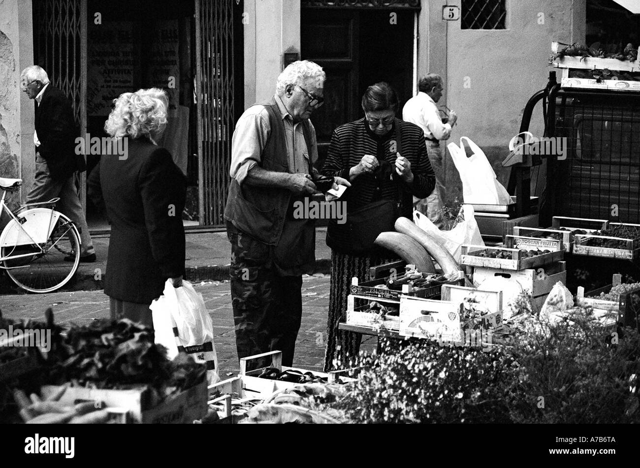 Piazza Santo Spirito Florenz Stockfoto