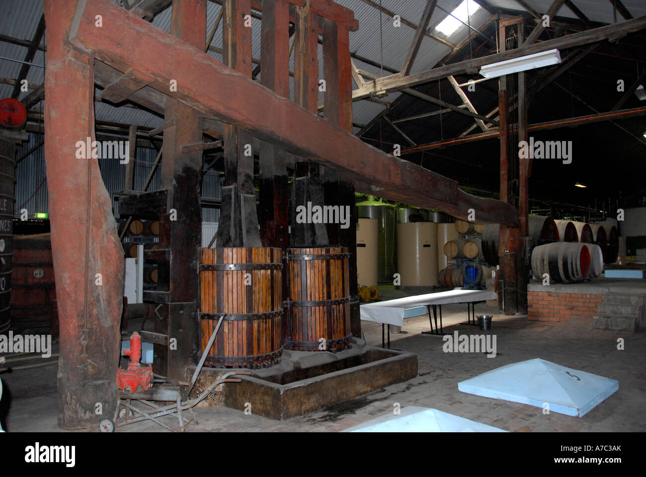 Traditionelle alte Weinpresse Bleasdale Weingut Langhorne Creek South Australia Stockfoto