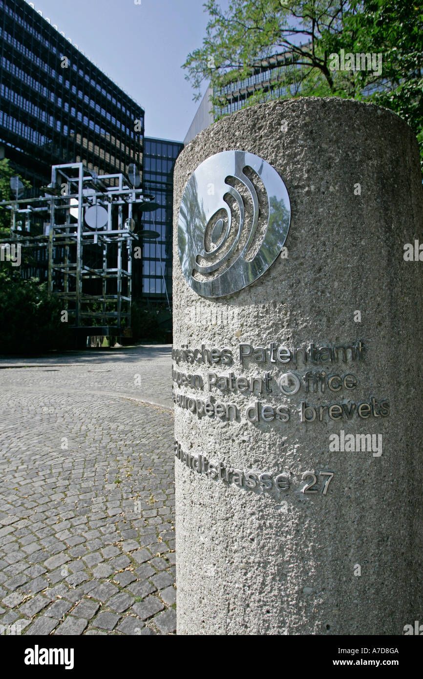 München, GER, 08. Sept. 2005 - Zeichen für das Europäische Patentamt in München. Stockfoto