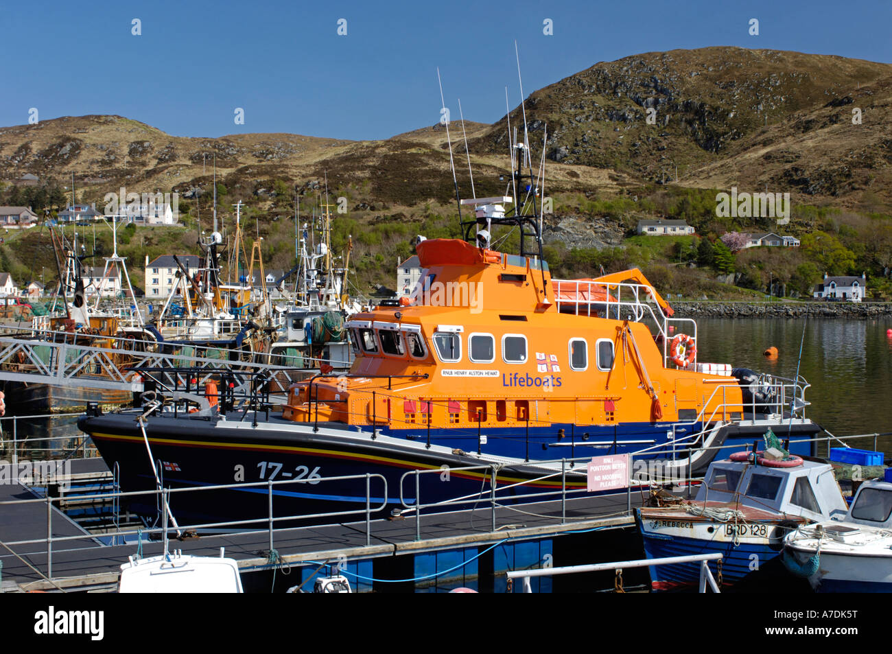 Mallaig Hafen Fischerhafen und Lifeboat Station Lochaber Highland Region Inverness-Shire Schottland XPL 6333 Stockfoto