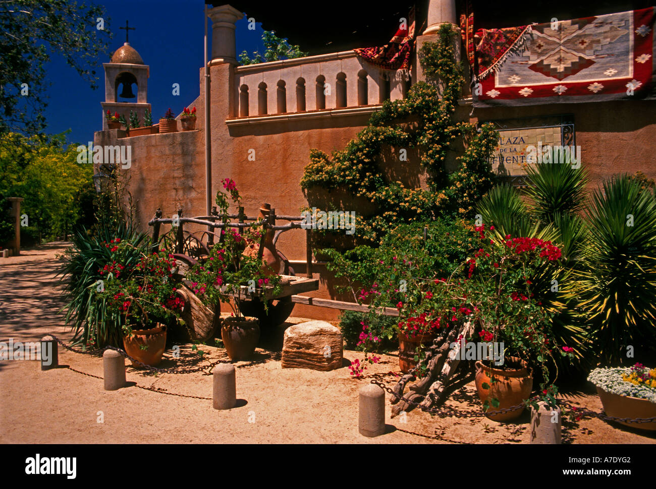 Tlaquepaque Kunsthandwerk Dorf, Sedona, Verde Valley, Cococino County, Arizona, USA, Nordamerika Stockfoto