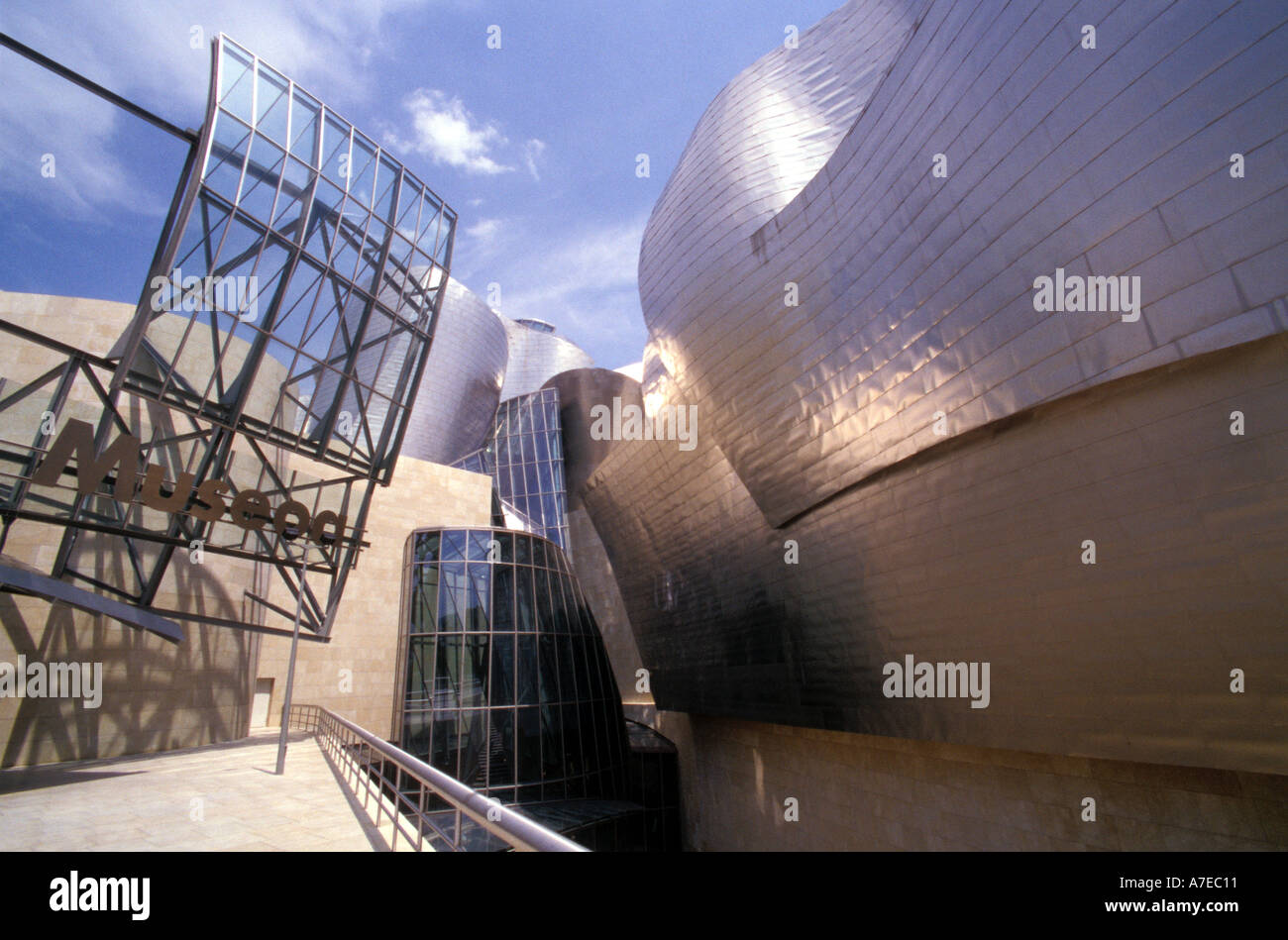 Spanien Pais Vasco Bilbao Guggenheim Museum Stockfoto