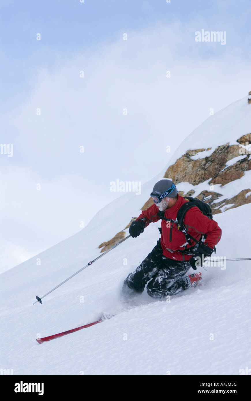 Telemark Skifahren auf dem Gletscher Asulkan, Rogers Pass Bereich Selkirk Mountains, kanadischen Rocky Mountains, British Columbia, Kanada Stockfoto