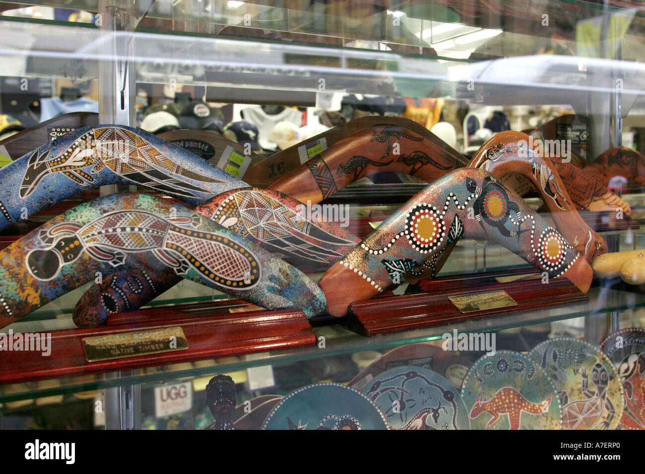 Schlechten Geschmack oder gauche Aborigines Souvenirs zum Verkauf in Sydney Tourist Shop Stockfoto