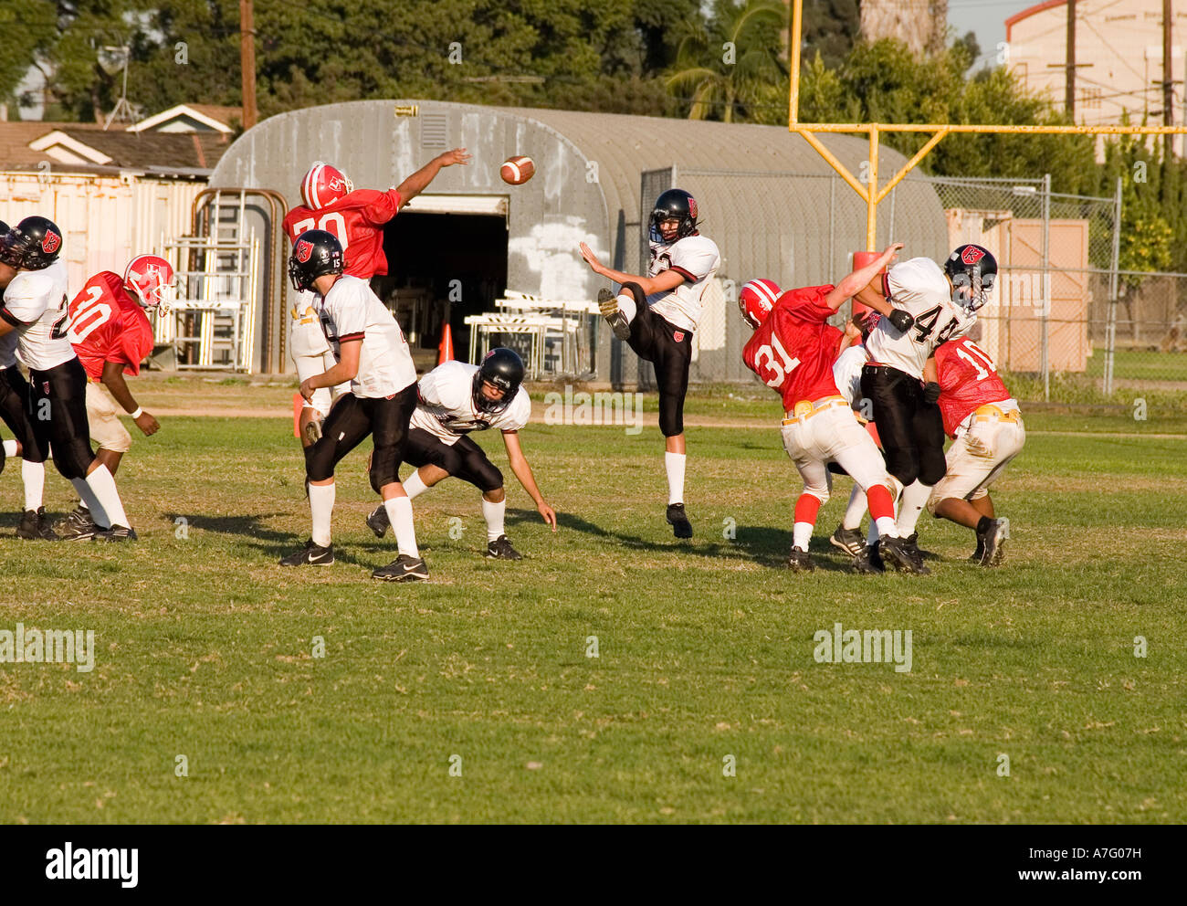 Junior Varsity Highschool American Football-Spiel Stockfoto