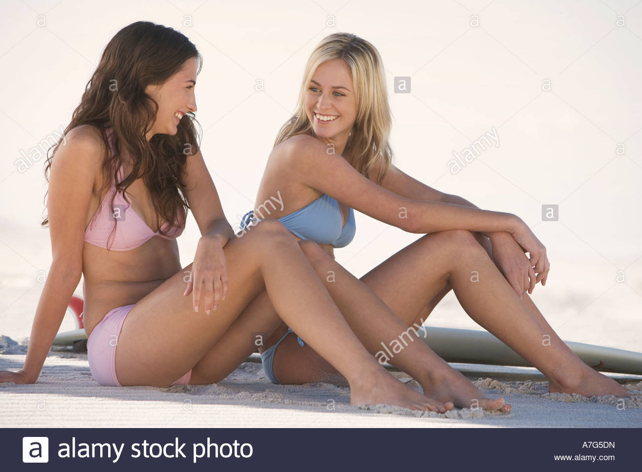 Zwei geile frauen Zwei geile frauen